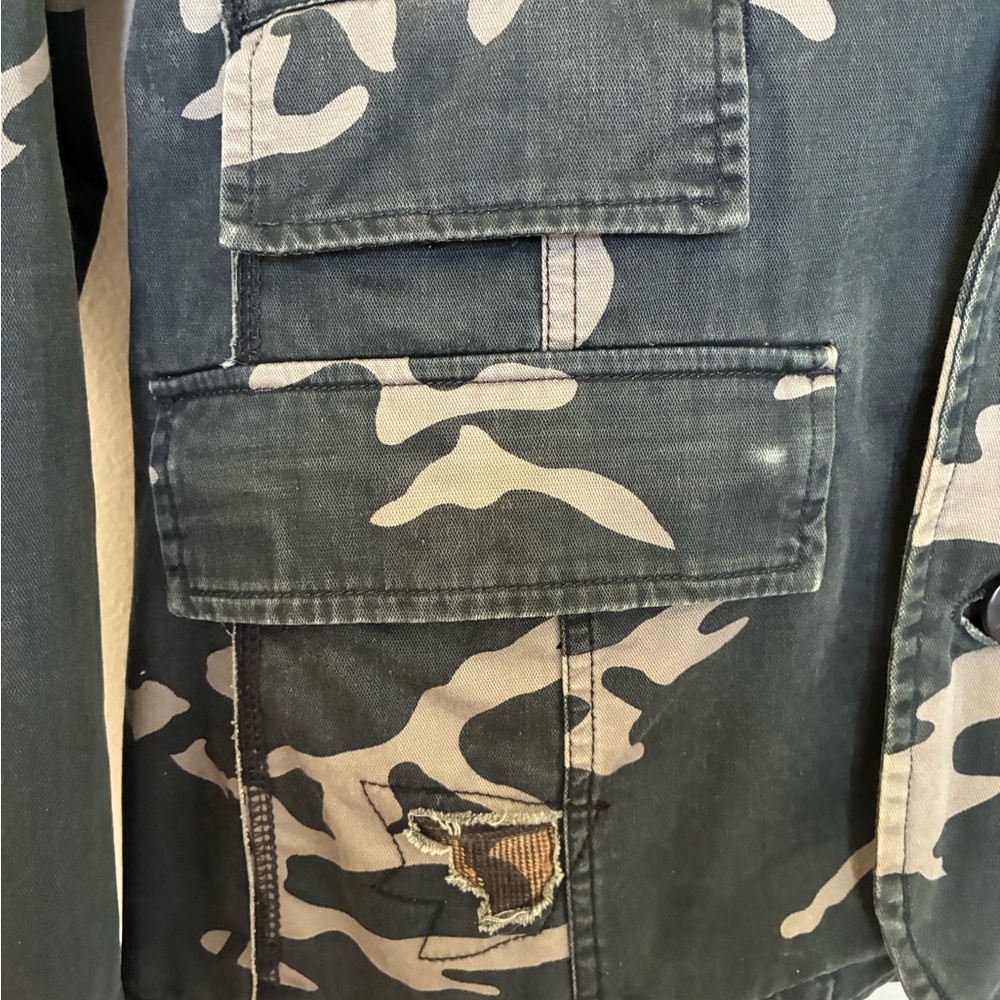 Triple Five Soul Camouflage Military Style Jacket - Picture 6 of 16